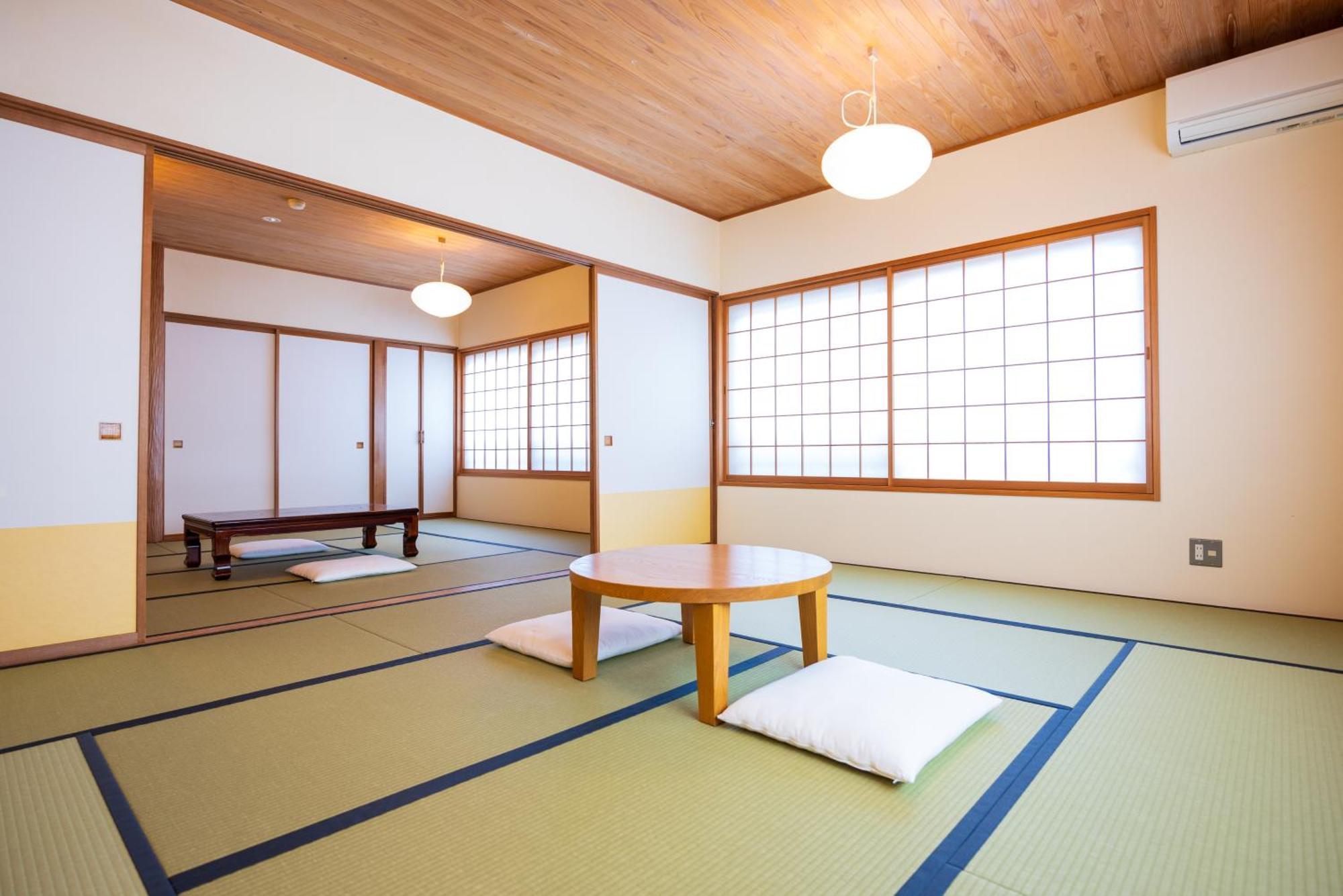 Yasuesou Hotel Ikeda  Екстериор снимка